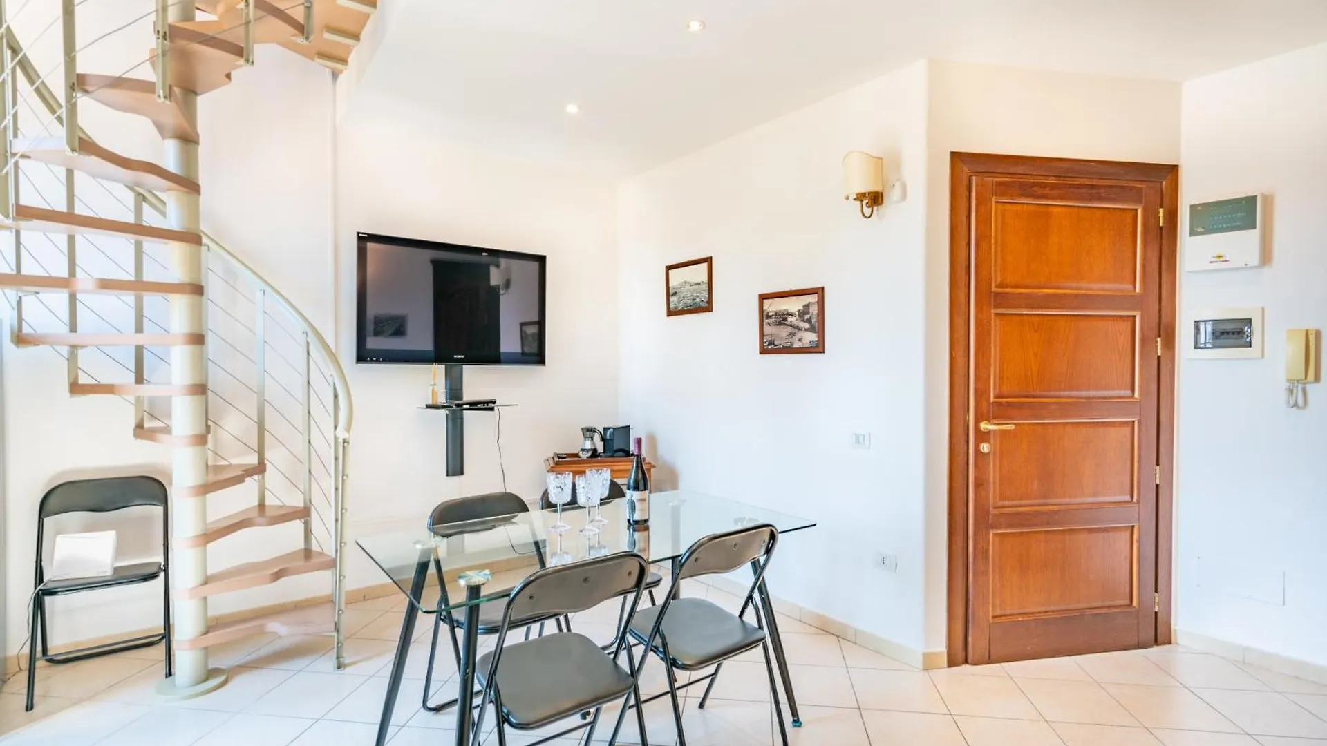 Palazzo Boyer - Marina - 6 Posti Apartment Cagliari